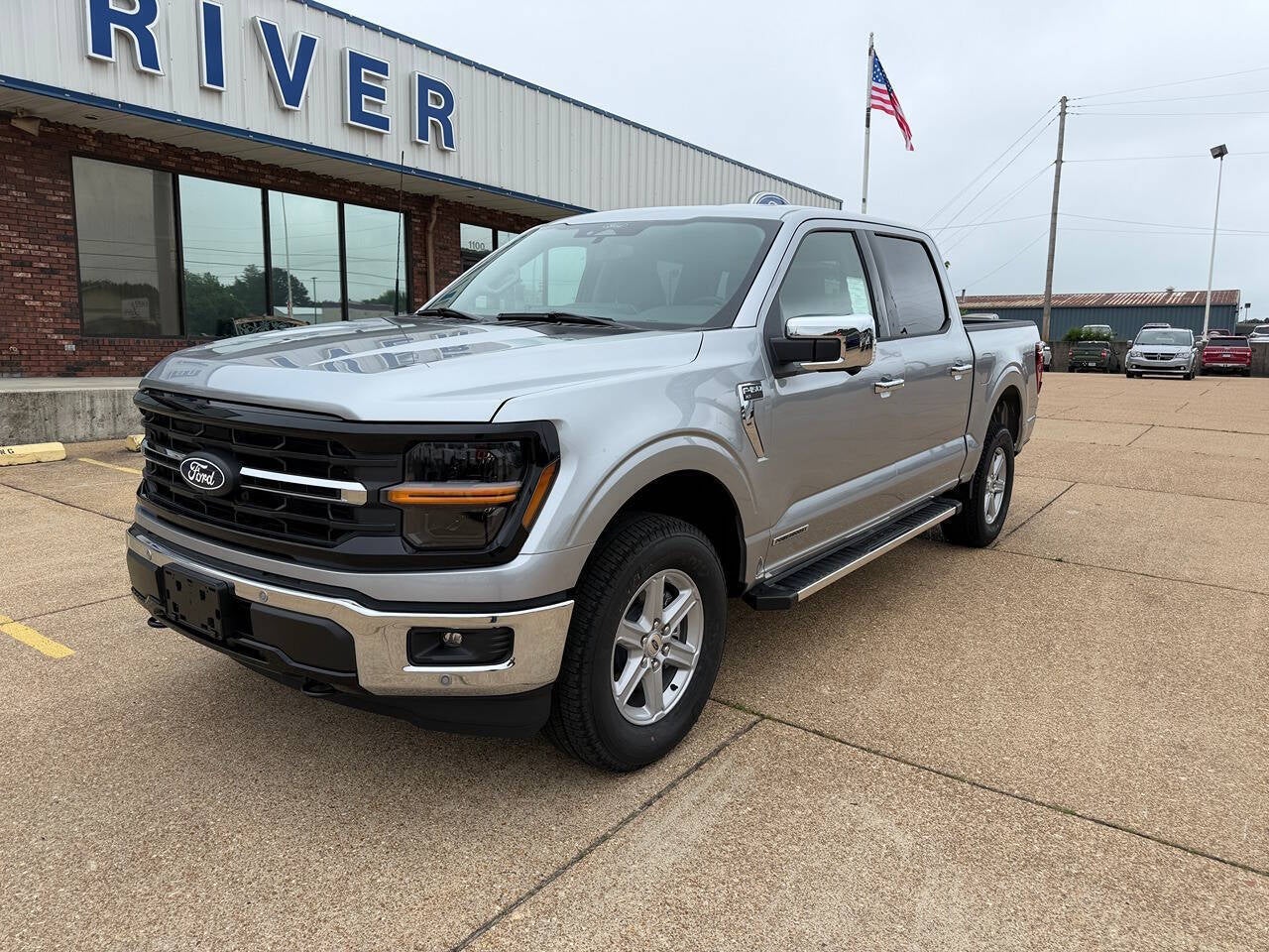 2025 Ford F-150 XLT 4x4 4dr SuperCrew 5.5 ft. SB