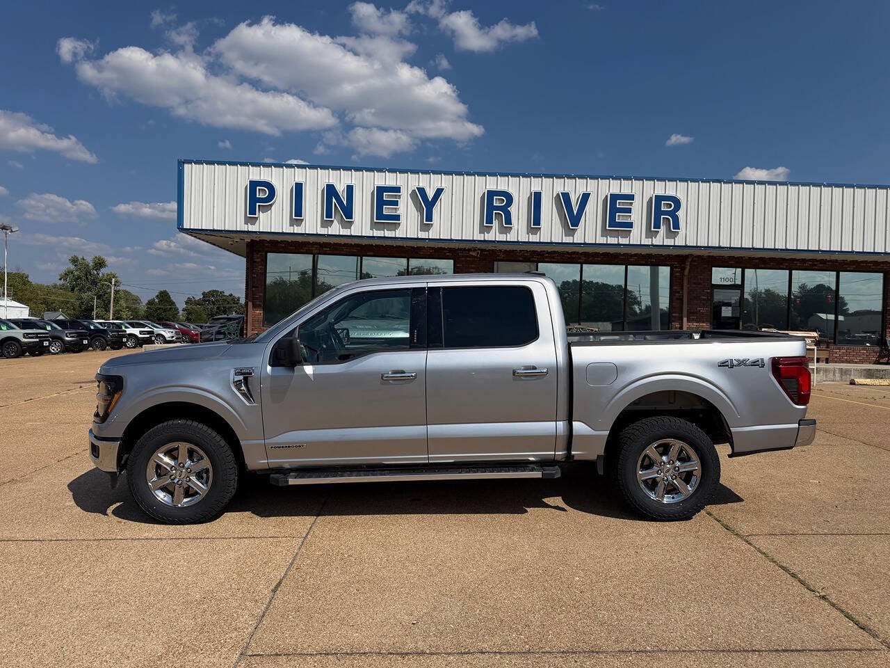 2024 Ford F-150 XLT 4x4 4dr SuperCrew 5.5 ft. SB