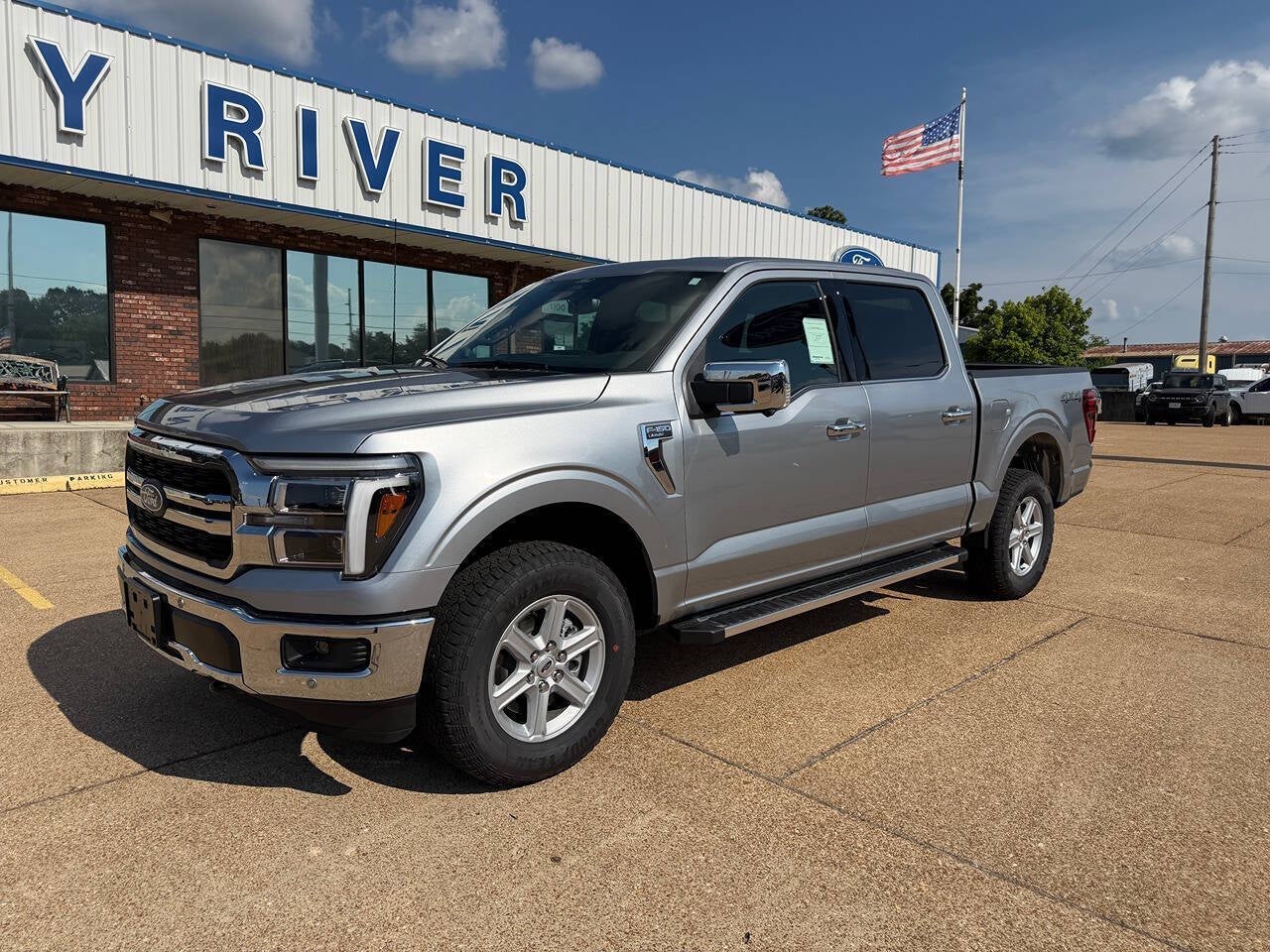 2026 Ford F-150 Lariat 4x4 4dr SuperCrew 5.5 ft. SB
