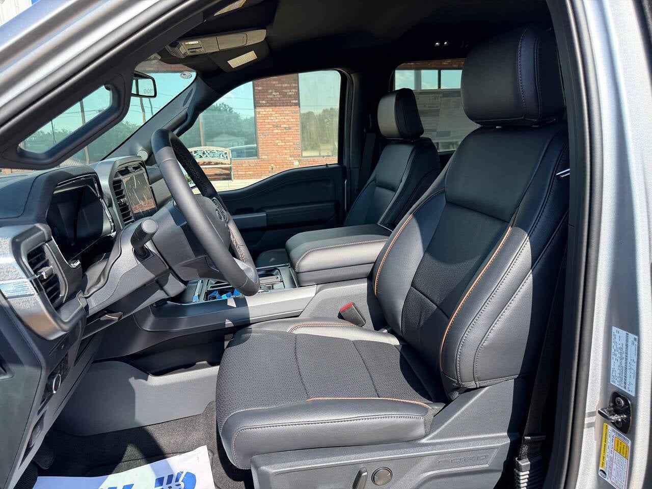 2026 Ford F-150 Lariat 4x4 4dr SuperCrew 5.5 ft. SB