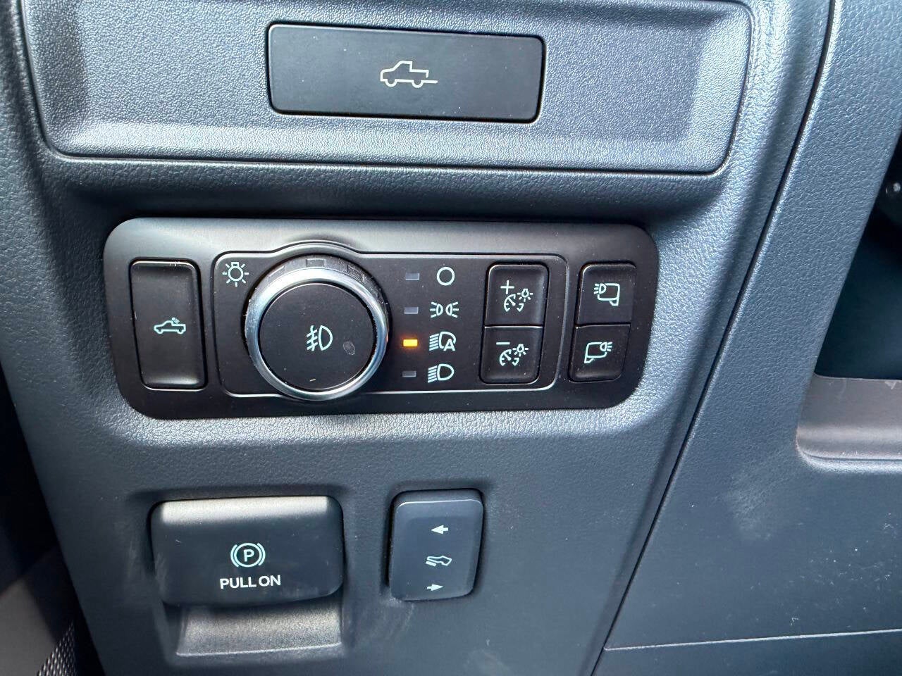 2026 Ford F-150 Lariat 4x4 4dr SuperCrew 5.5 ft. SB