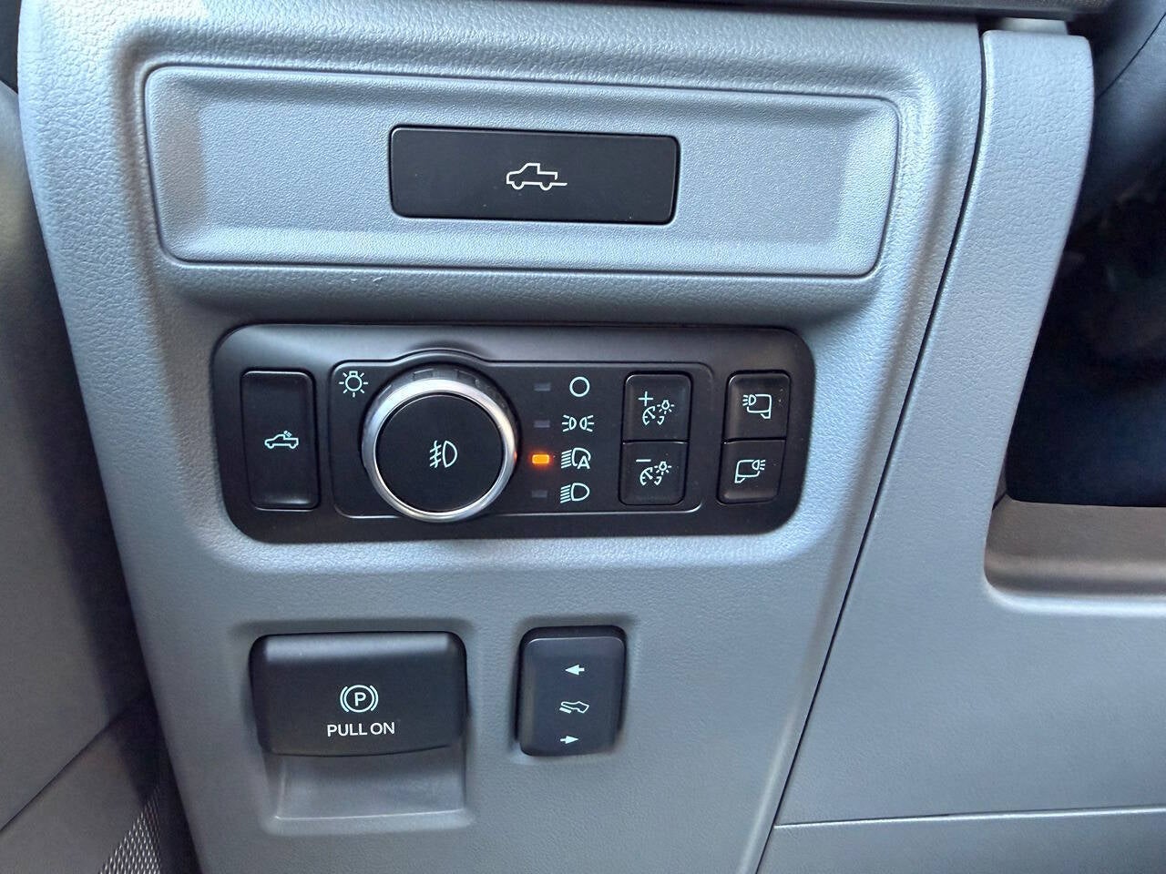 2026 Ford F-150 Lariat 4x4 4dr SuperCrew 5.5 ft. SB