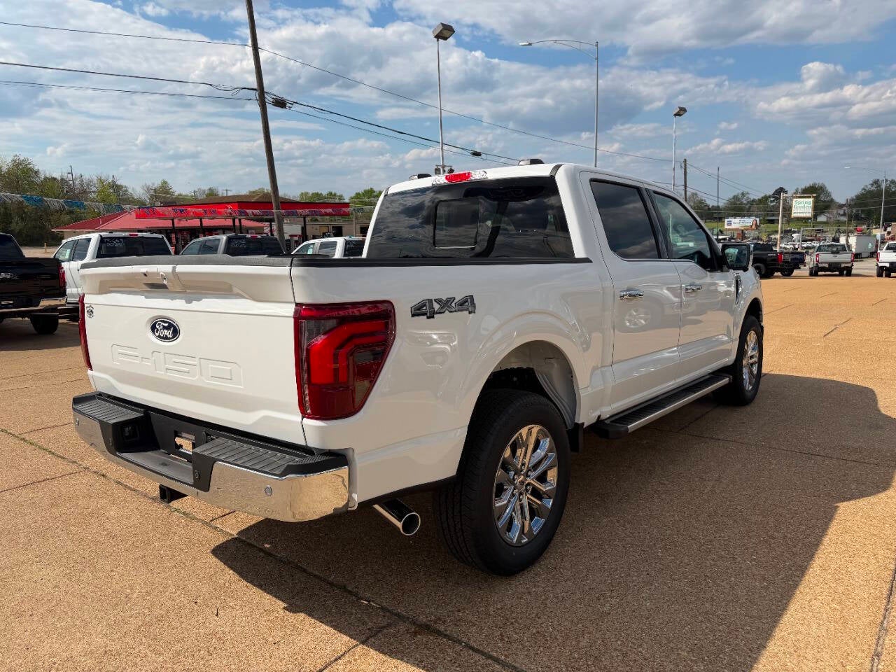 2026 Ford F-150 Lariat 4x4 4dr SuperCrew 5.5 ft. SB