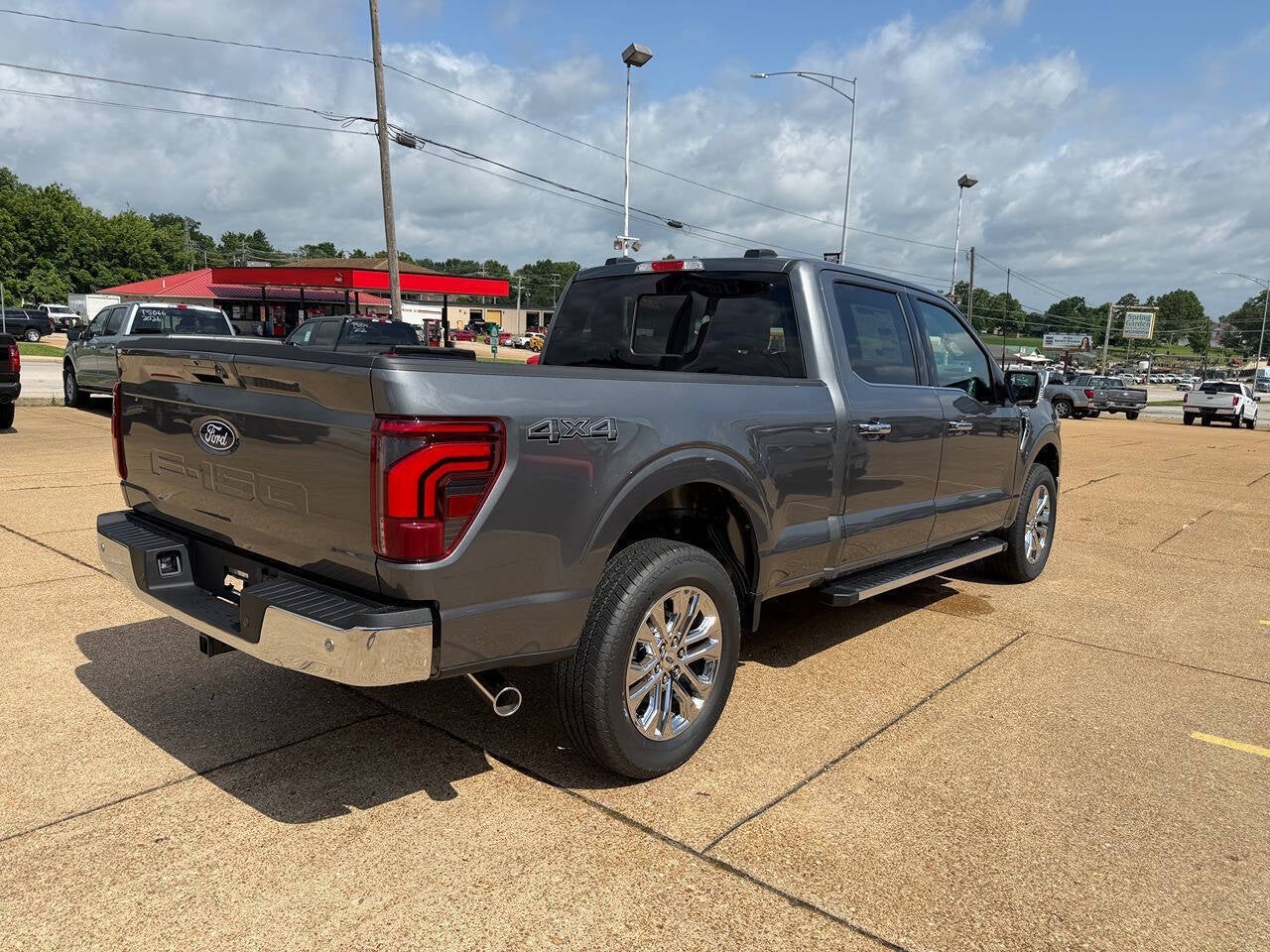 2026 Ford F-150 Lariat 4x4 4dr SuperCrew 6.5 ft. SB