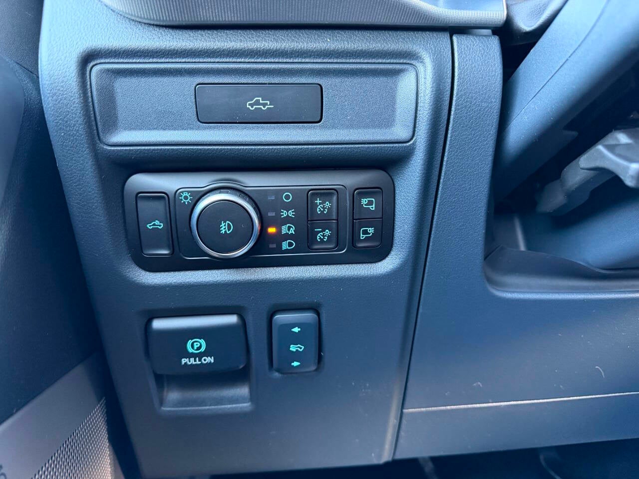 2026 Ford F-150 Lariat 4x4 4dr SuperCrew 5.5 ft. SB