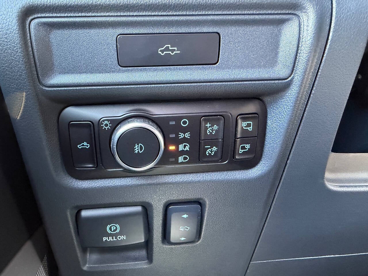 2026 Ford F-150 Lariat 4x4 4dr SuperCrew 5.5 ft. SB