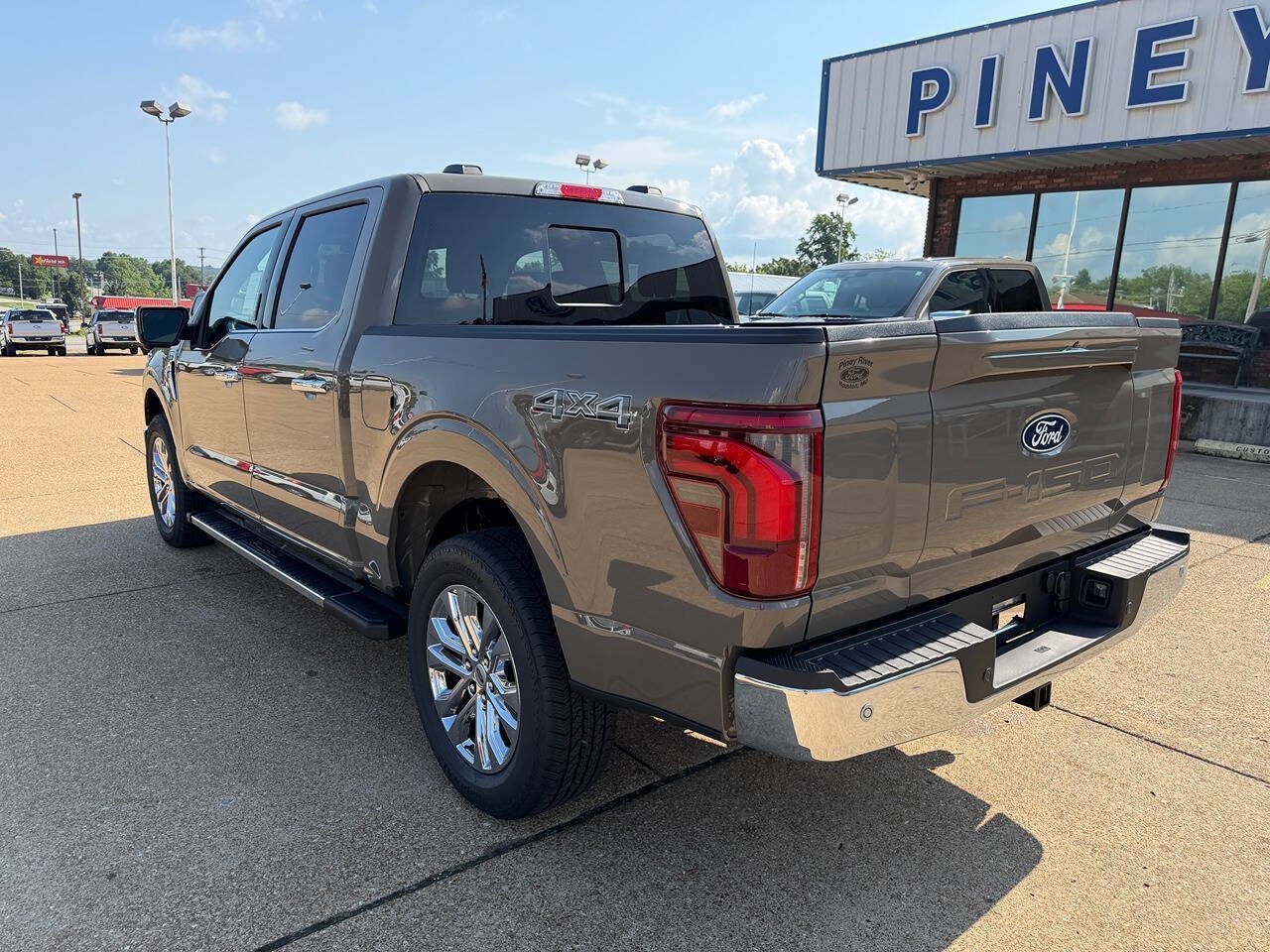 2026 Ford F-150 Lariat 4x4 4dr SuperCrew 5.5 ft. SB