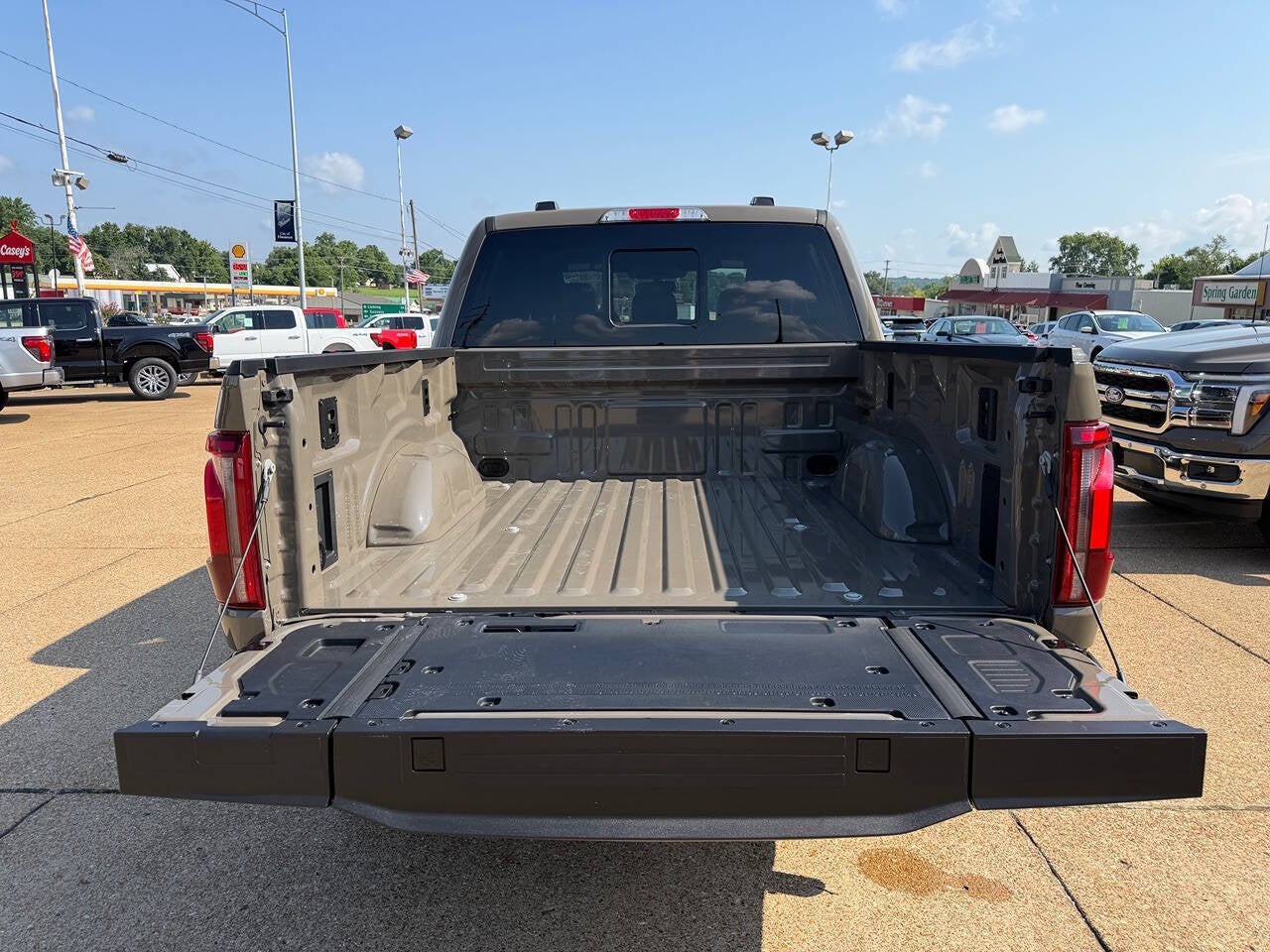 2026 Ford F-150 Lariat 4x4 4dr SuperCrew 5.5 ft. SB