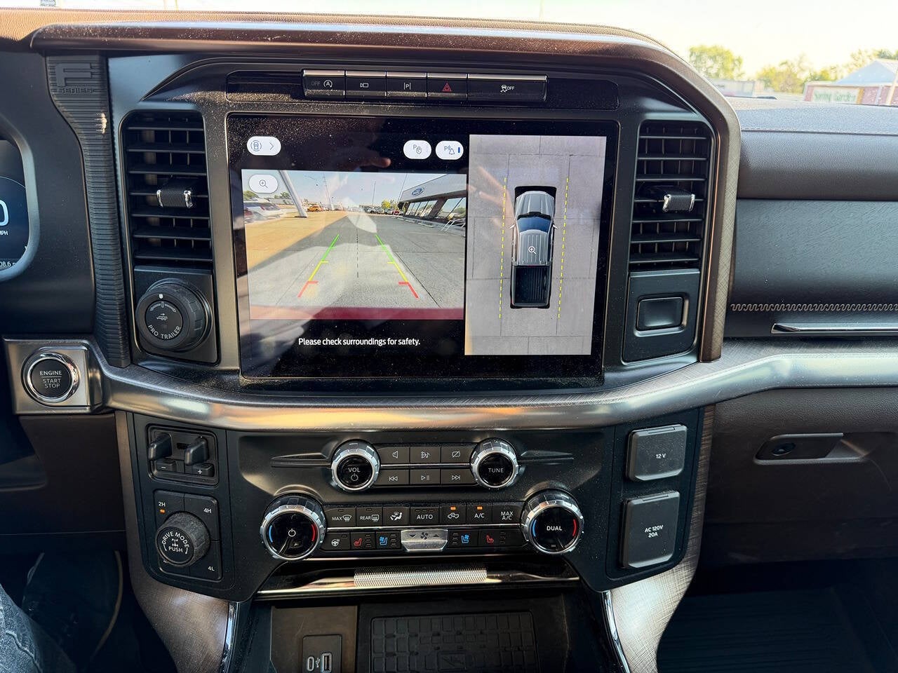 2024 Ford F-150 King Ranch 4x4 4dr SuperCrew 5.5 ft. SB