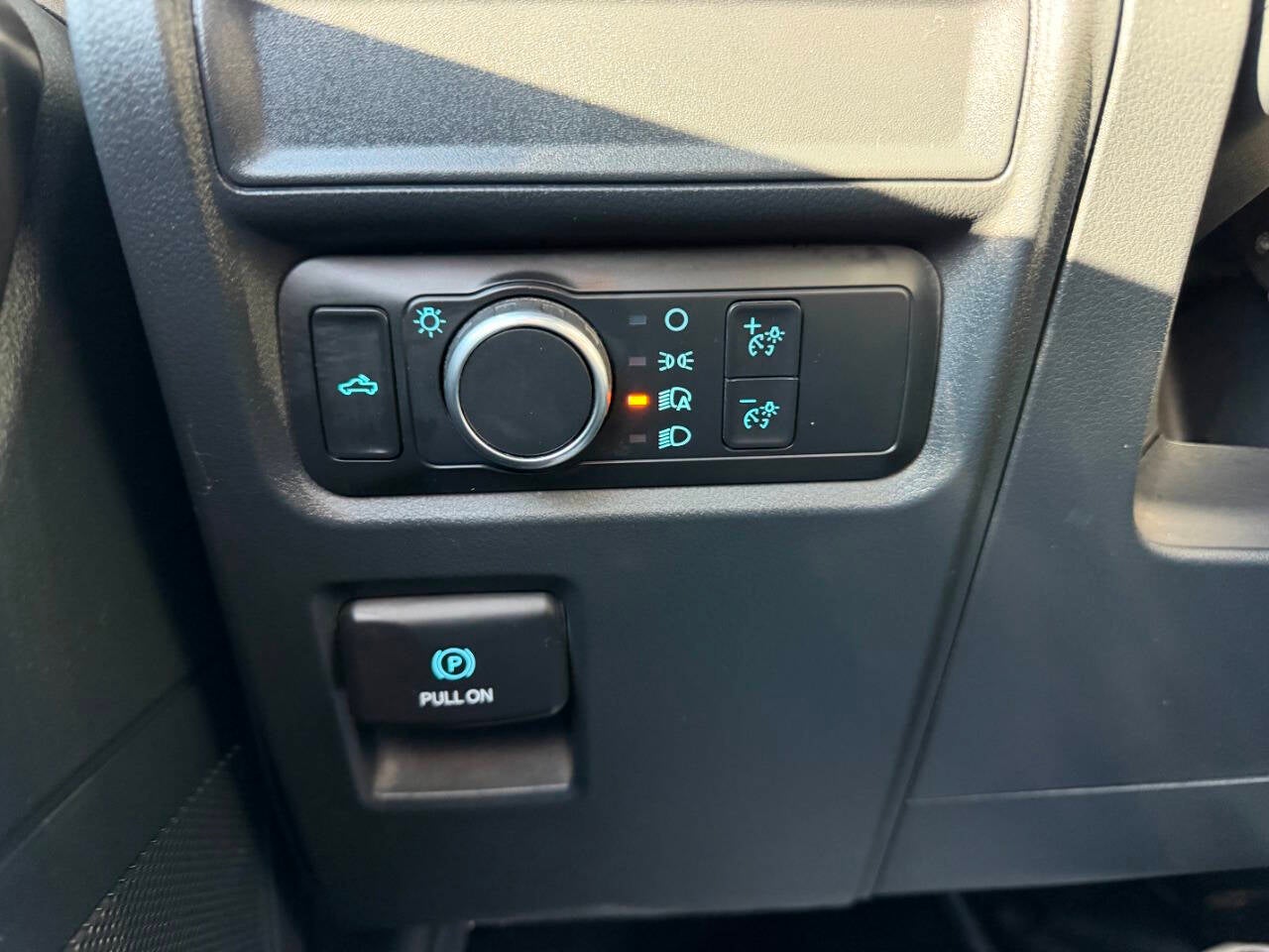 2022 Ford F-150 XL 4x4 4dr SuperCab 6.5 ft. SB