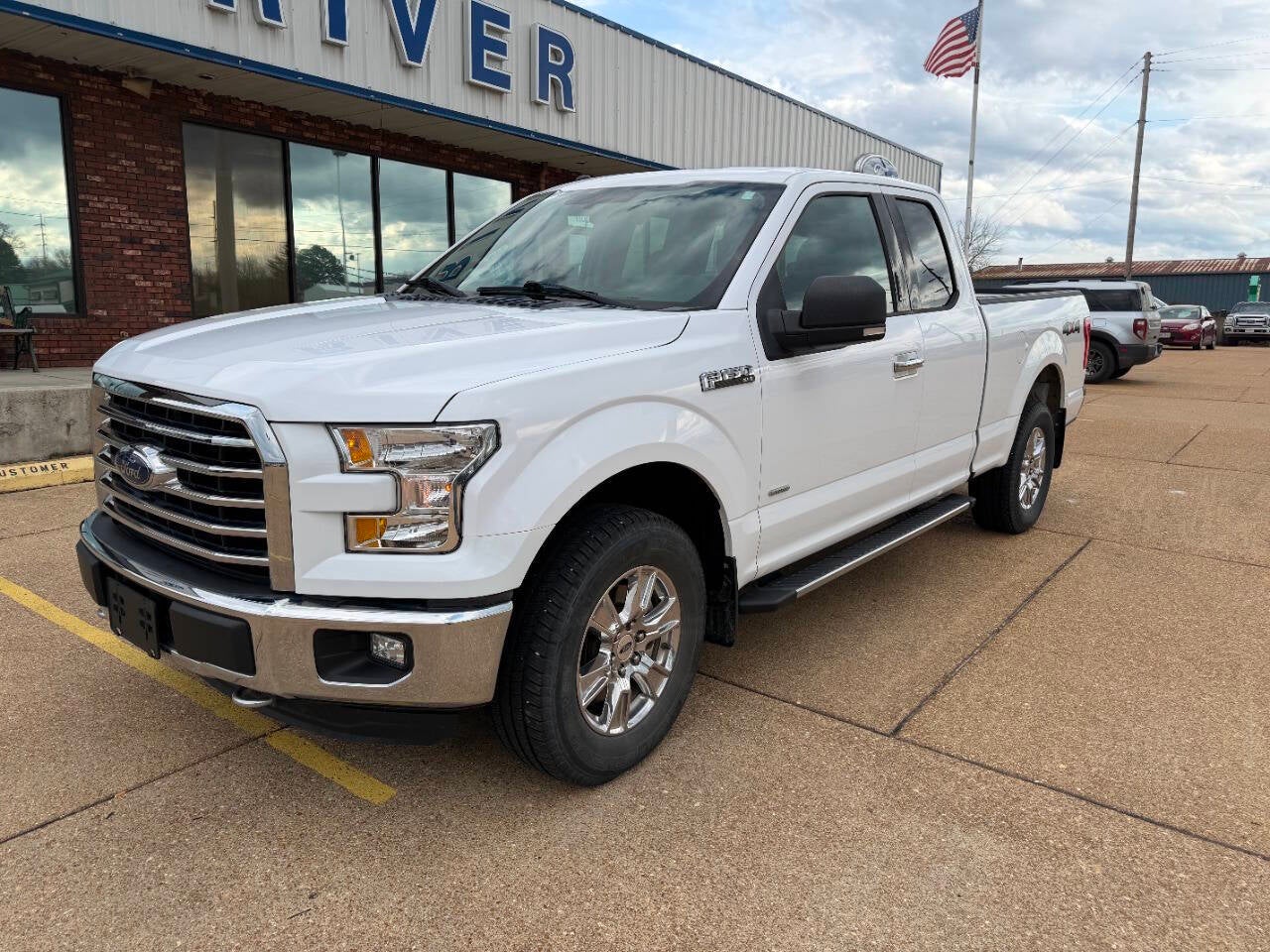 2016 Ford F-150 XLT 4x4 4dr SuperCab 6.5 ft. SB