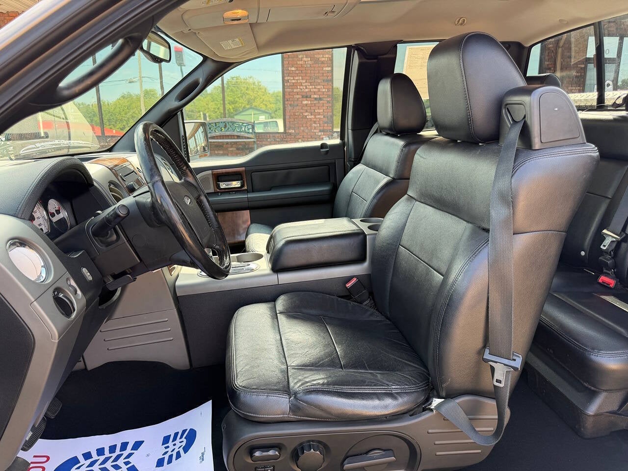 2004 Ford F-150 Lariat 4dr SuperCab Rwd Styleside 6.5 ft. SB