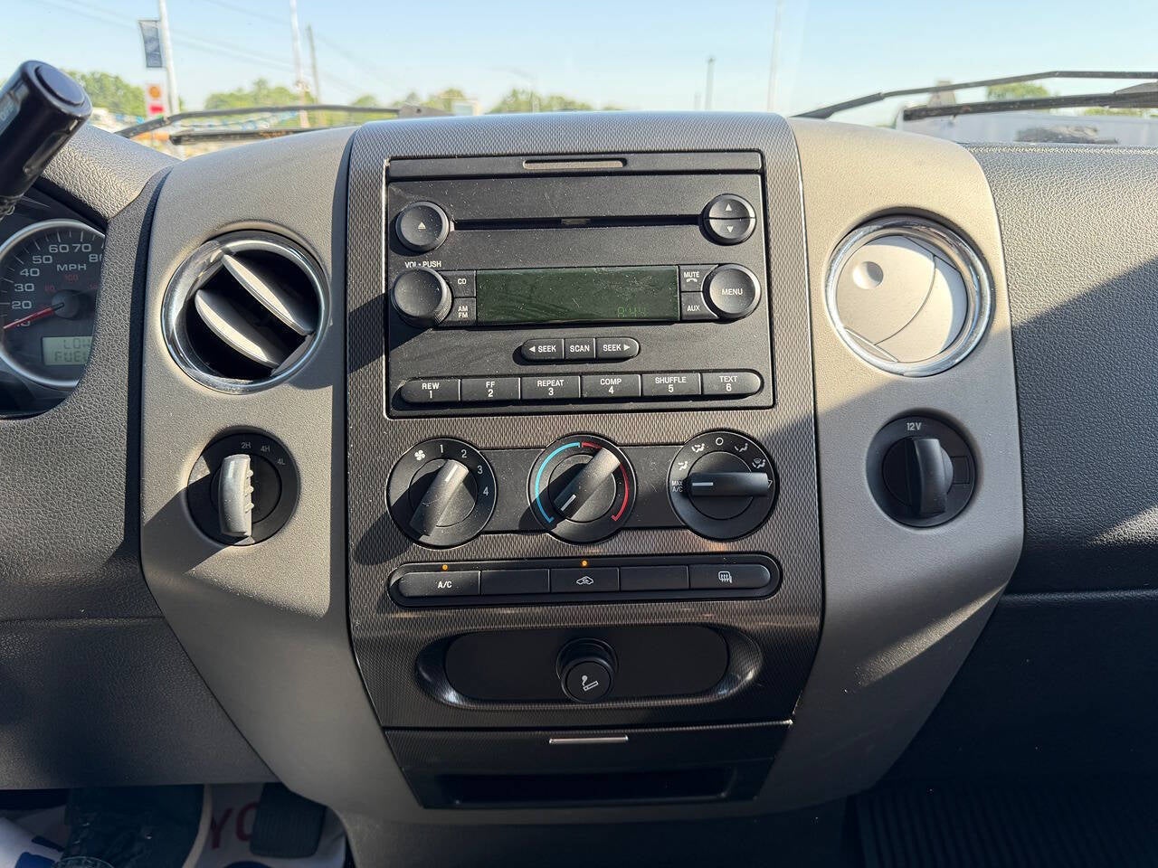 2005 Ford F-150 FX4 4dr SuperCab 4WD Styleside 6.5 ft. SB