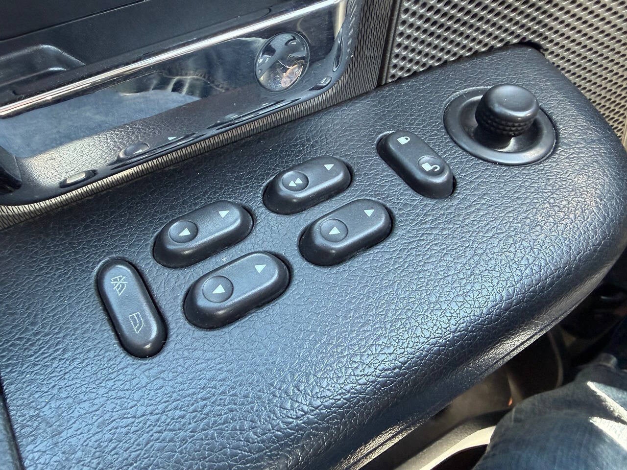 2005 Ford F-150 FX4 4dr SuperCab 4WD Styleside 6.5 ft. SB