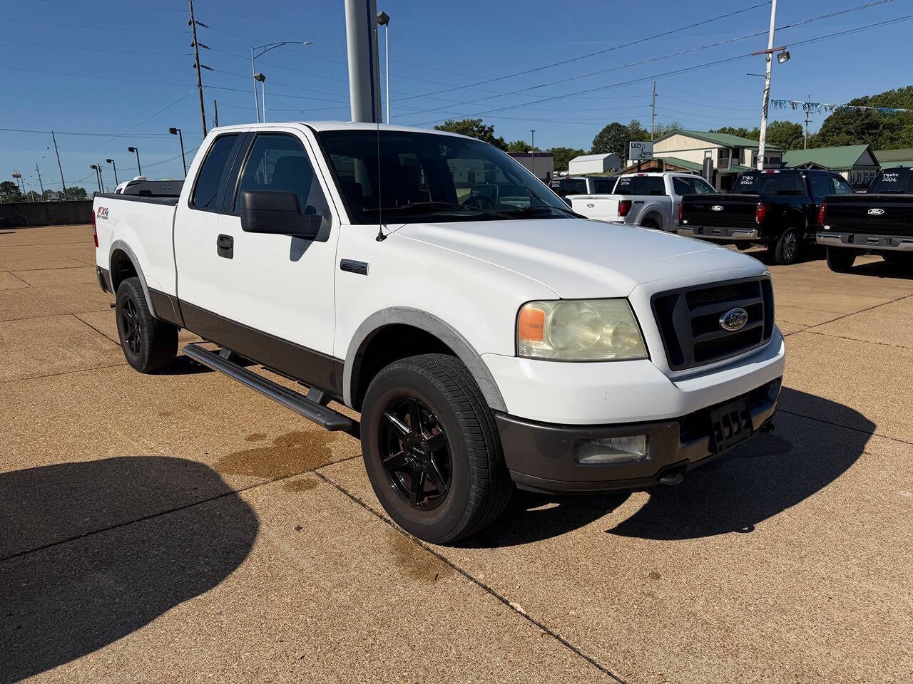 2005 Ford F-150 FX4 4dr SuperCab 4WD Styleside 6.5 ft. SB