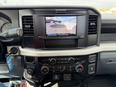 2027 Ford F-350 Super Duty XL 4x4 2dr Regular Cab 8 ft. LB SRW Pickup