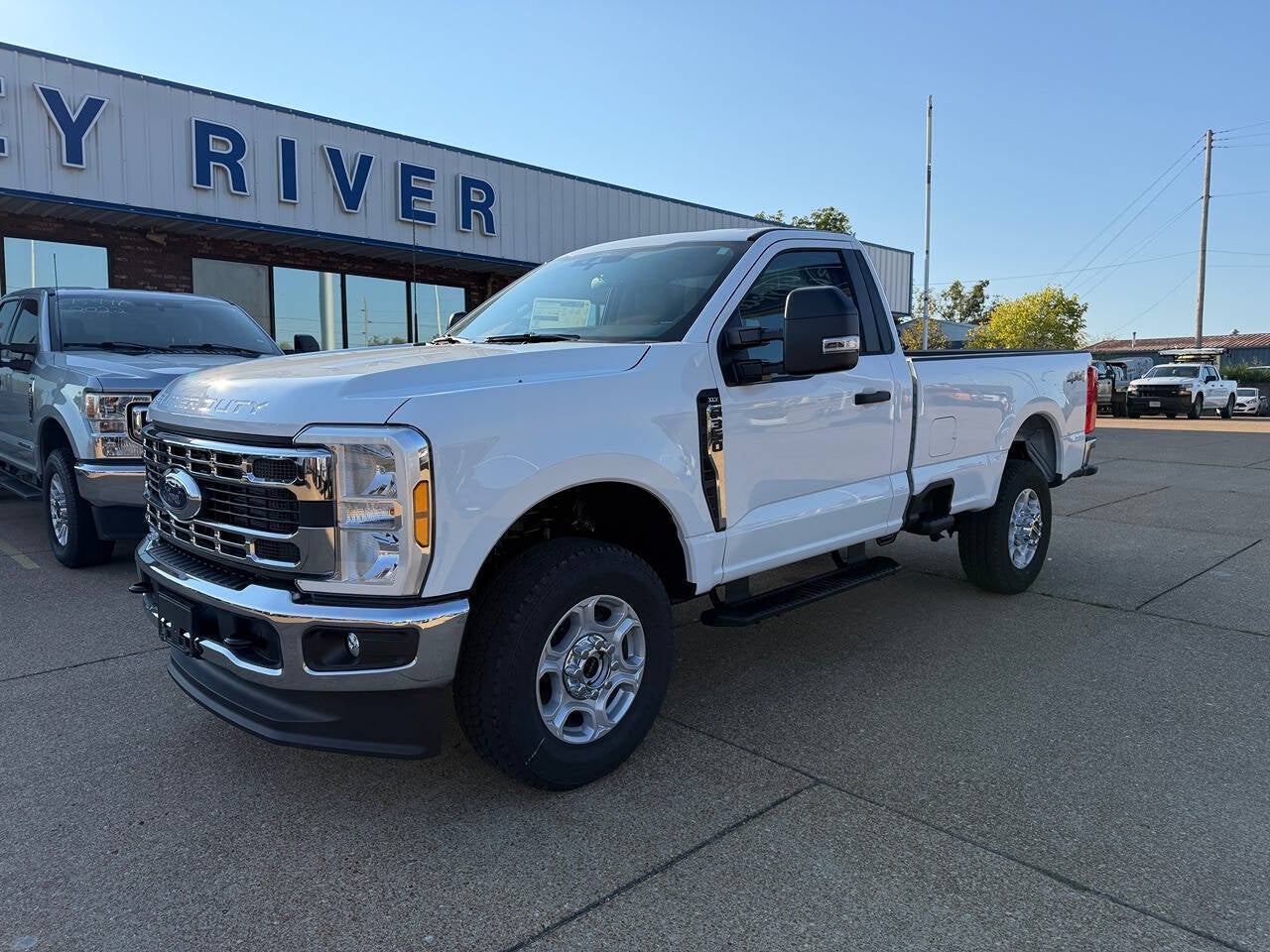 2026 Ford F-350 Super Duty XLT 4x4 2dr Regular Cab 8 ft. LB SRW Pickup
