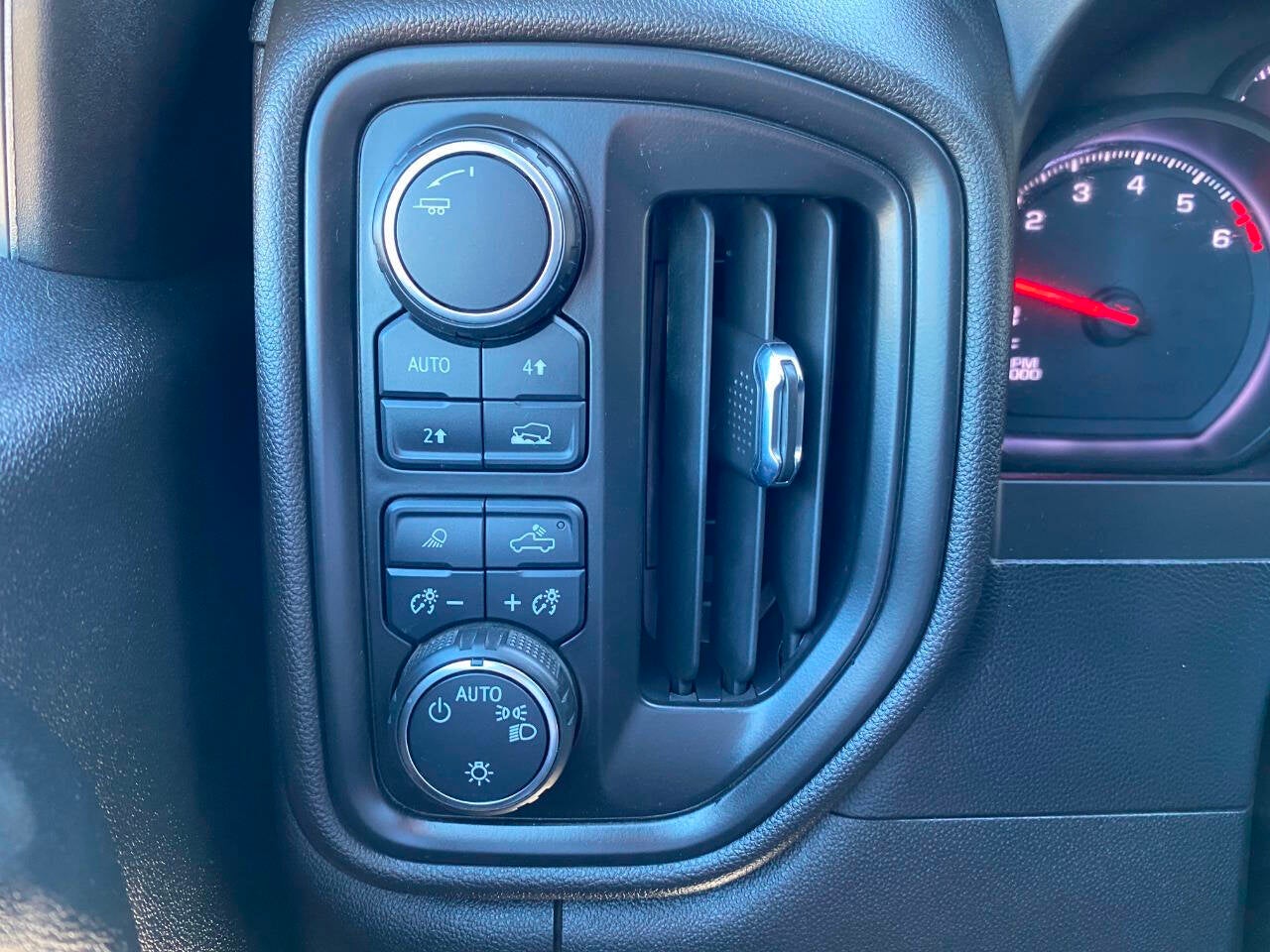 2023 Chevrolet Silverado 1500 Work Truck 4x4 4dr Double Cab 6.6 ft. SB