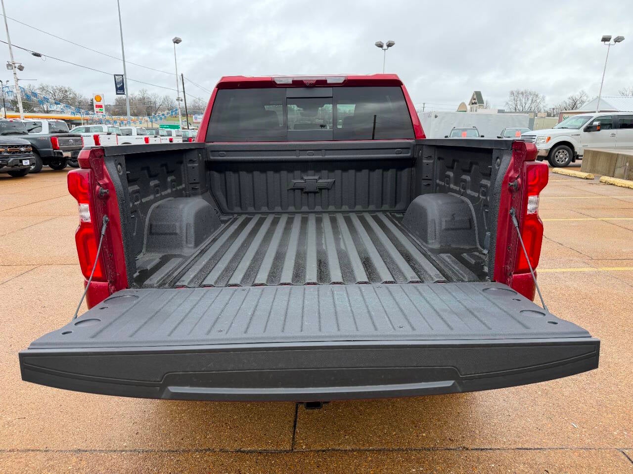 2024 Chevrolet Silverado 1500 LTZ 4x4 4dr Crew Cab 5.8 ft. SB