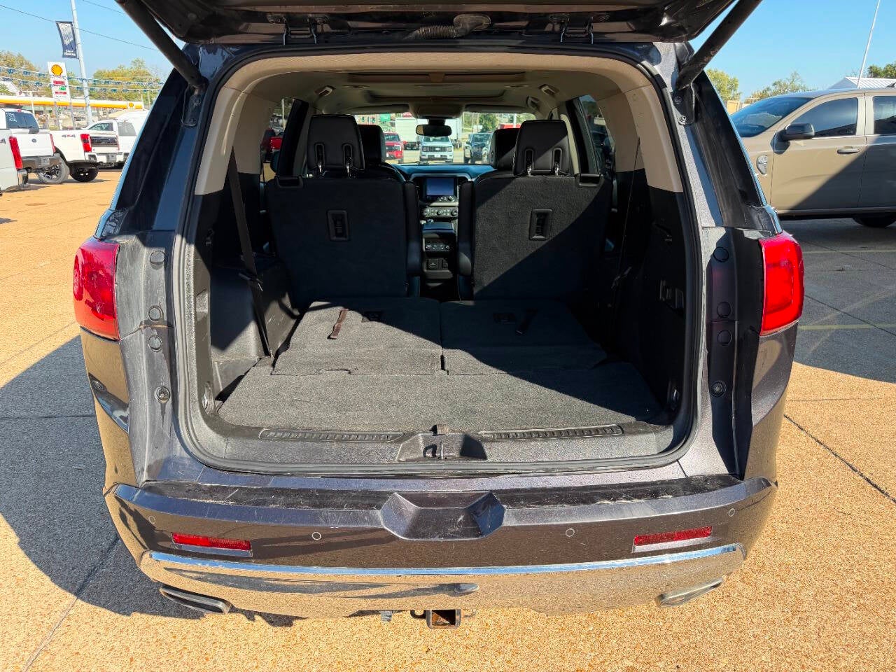 2018 GMC Acadia Denali 4x4 4dr SUV