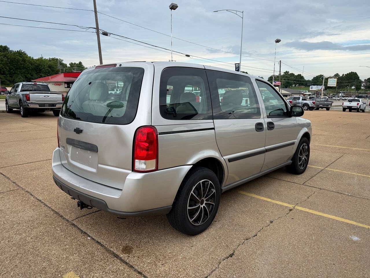 2006 Chevrolet Uplander LS 4dr Mini Van