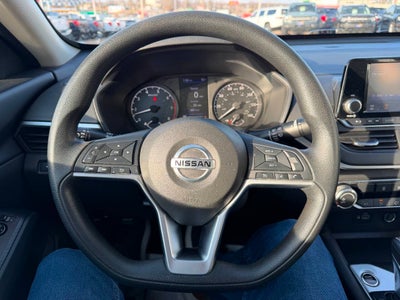 2022 Nissan Altima 2.5 S 4dr Sedan