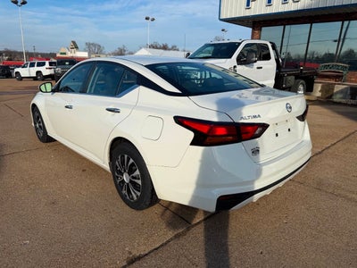 2022 Nissan Altima 2.5 S 4dr Sedan