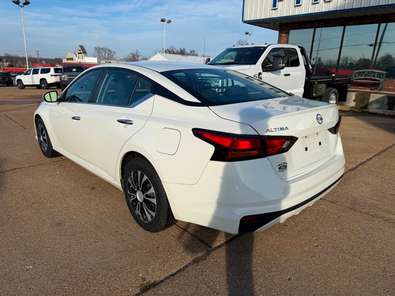 2022 Nissan Altima 2.5 S 4dr Sedan