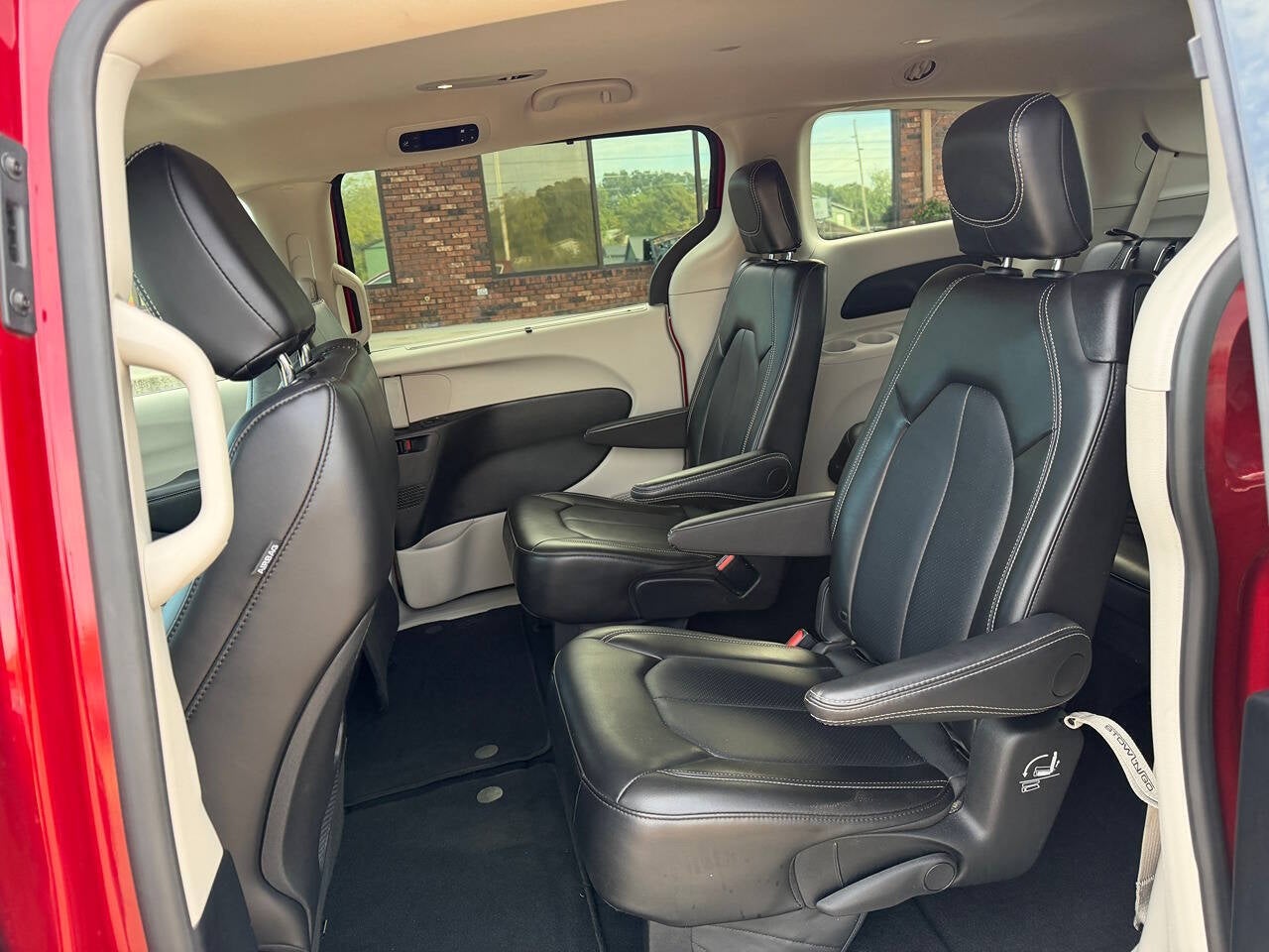 2024 Chrysler Pacifica Touring L 4dr Mini Van
