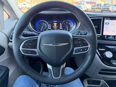 2024 Chrysler Pacifica Touring L 4dr Mini Van