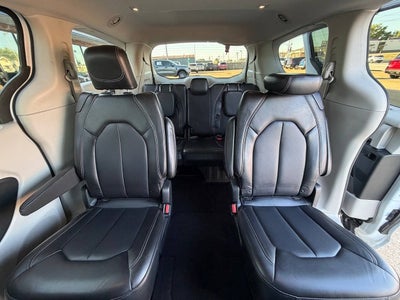 2024 Chrysler Pacifica Touring L 4dr Mini Van