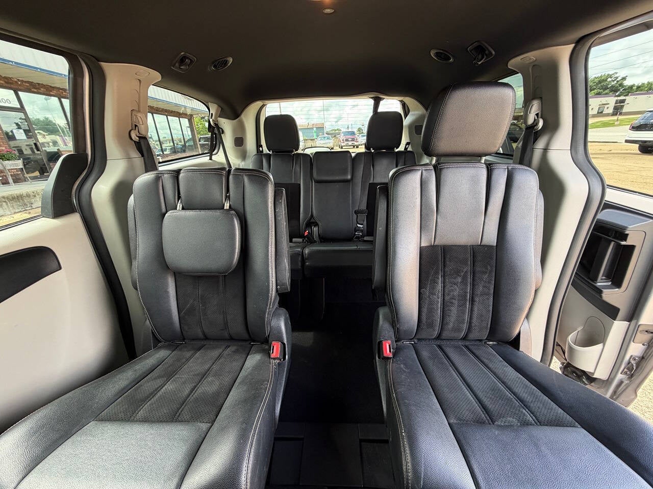 2017 Dodge Grand Caravan SXT 4dr Mini Van