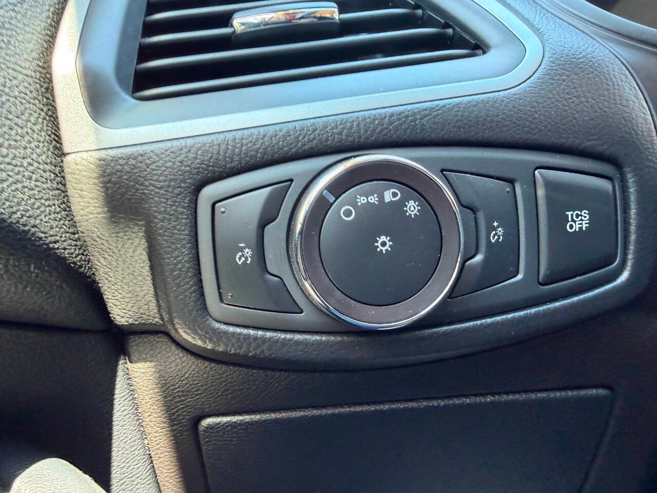 2019 Ford Edge SE 4dr Crossover