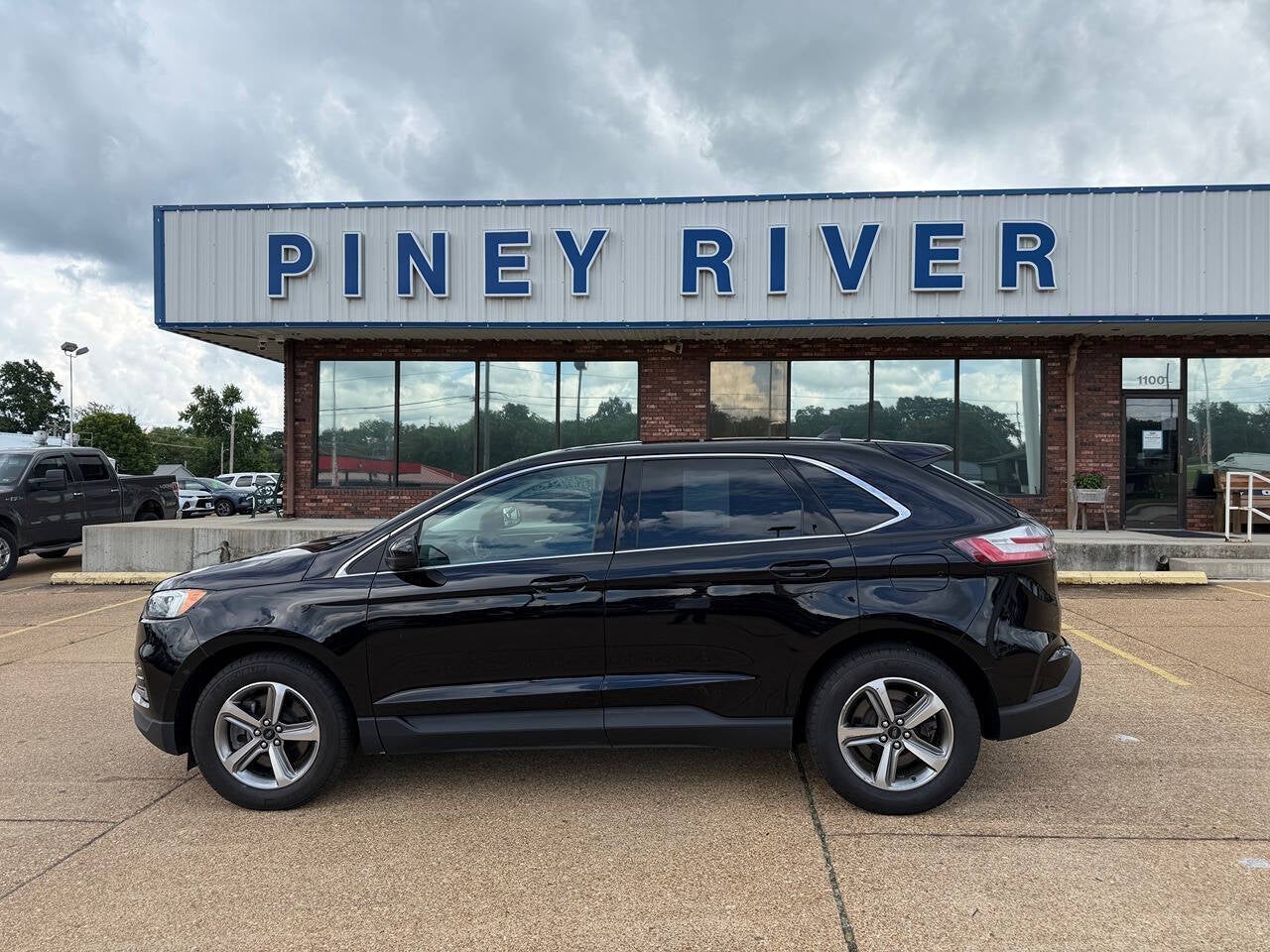 2024 Ford Edge SEL AWD 4dr SUV