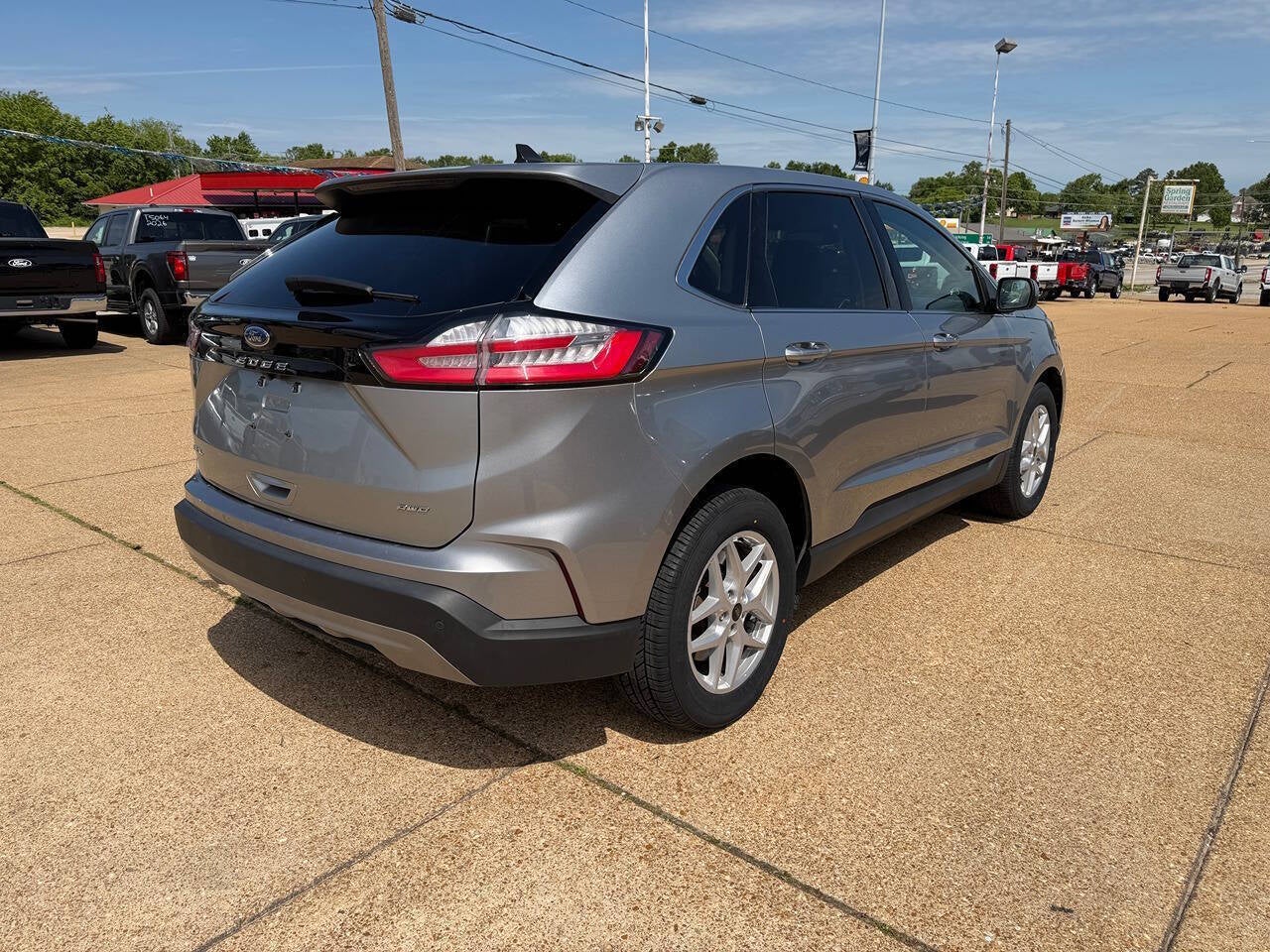 2024 Ford Edge SEL AWD 4dr SUV