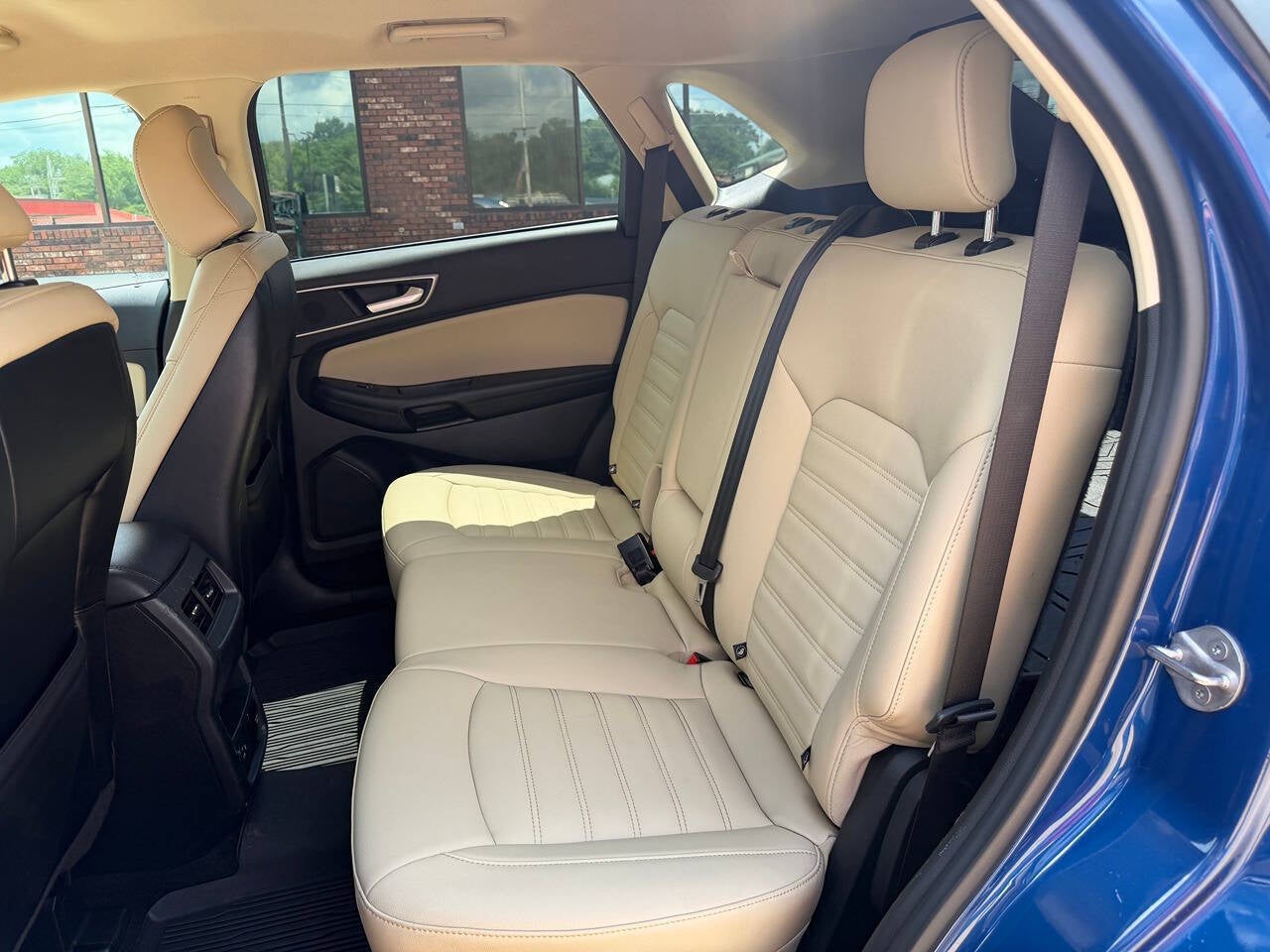 2022 Ford Edge SEL AWD 4dr Crossover