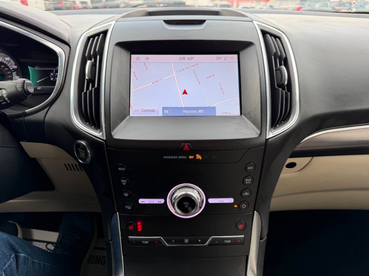 2020 Ford Edge Titanium AWD 4dr Crossover