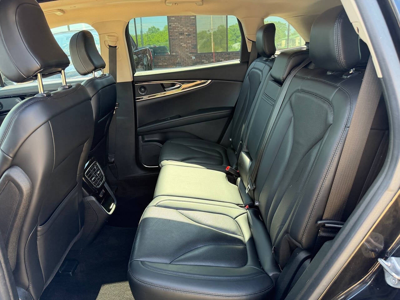 2021 Lincoln Nautilus Reserve AWD 4dr SUV