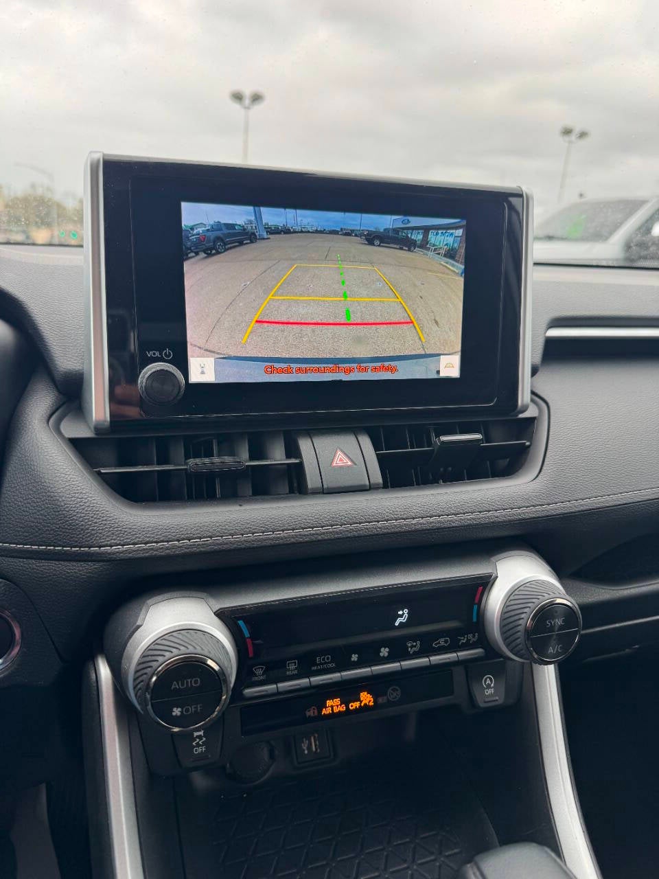 2023 Toyota RAV4 XLE AWD 4dr SUV