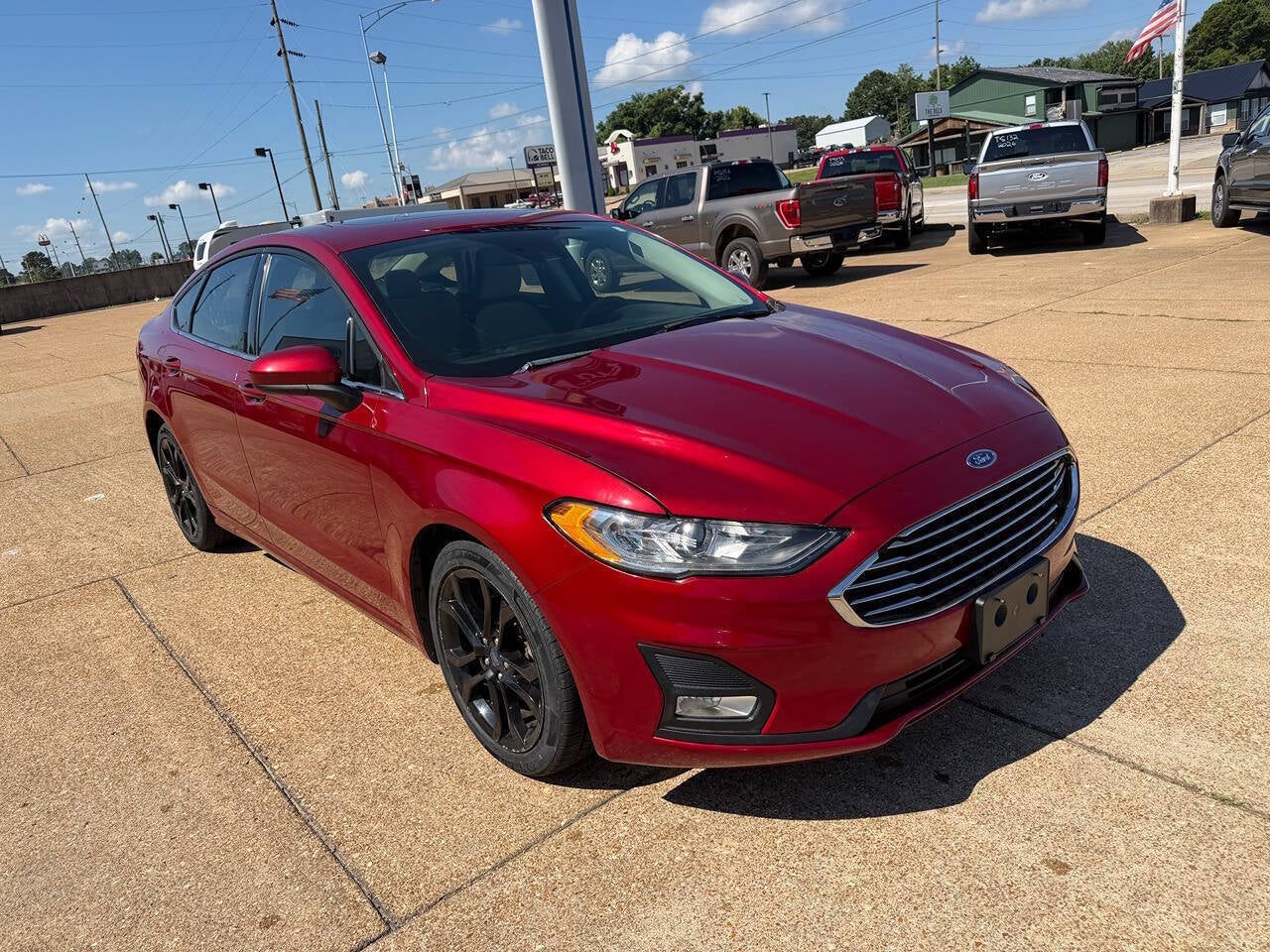 2019 Ford Fusion SE 4dr Sedan