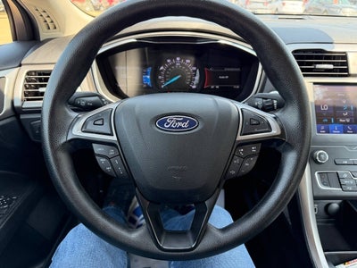 2020 Ford Fusion SE 4dr Sedan