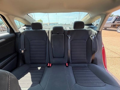 2020 Ford Fusion SE 4dr Sedan