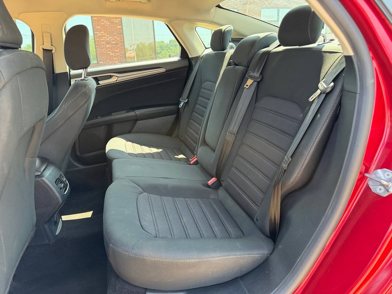 2020 Ford Fusion SE 4dr Sedan