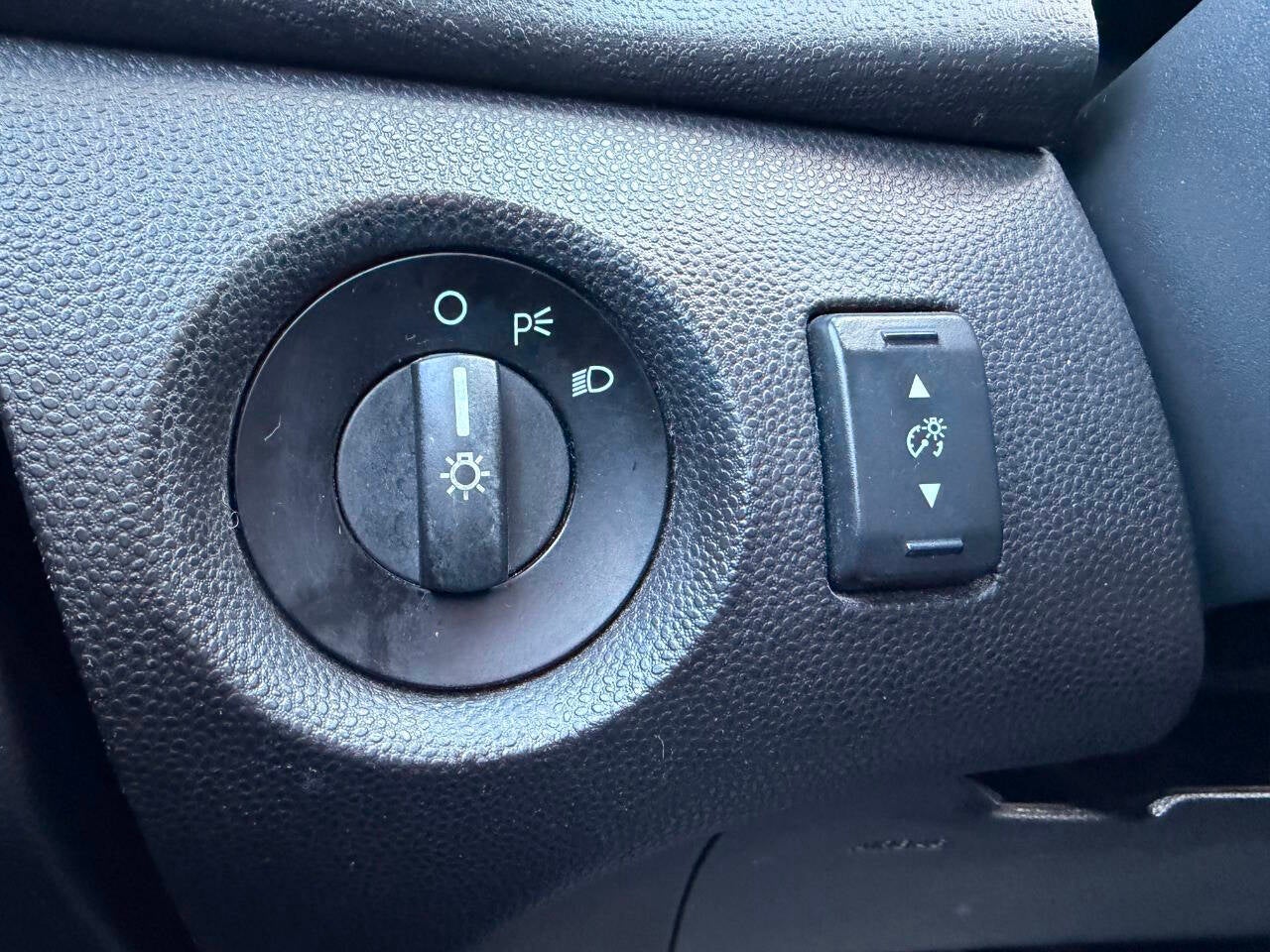 2016 Ford Fiesta S 4dr Sedan