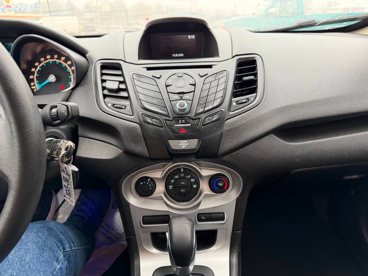 2018 Ford Fiesta SE 4dr Sedan