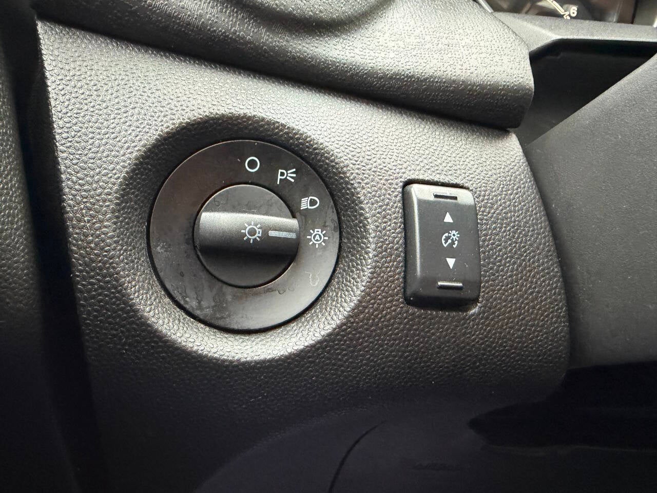 2018 Ford Fiesta SE 4dr Sedan