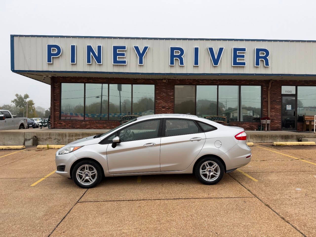 2018 Ford Fiesta SE 4dr Sedan