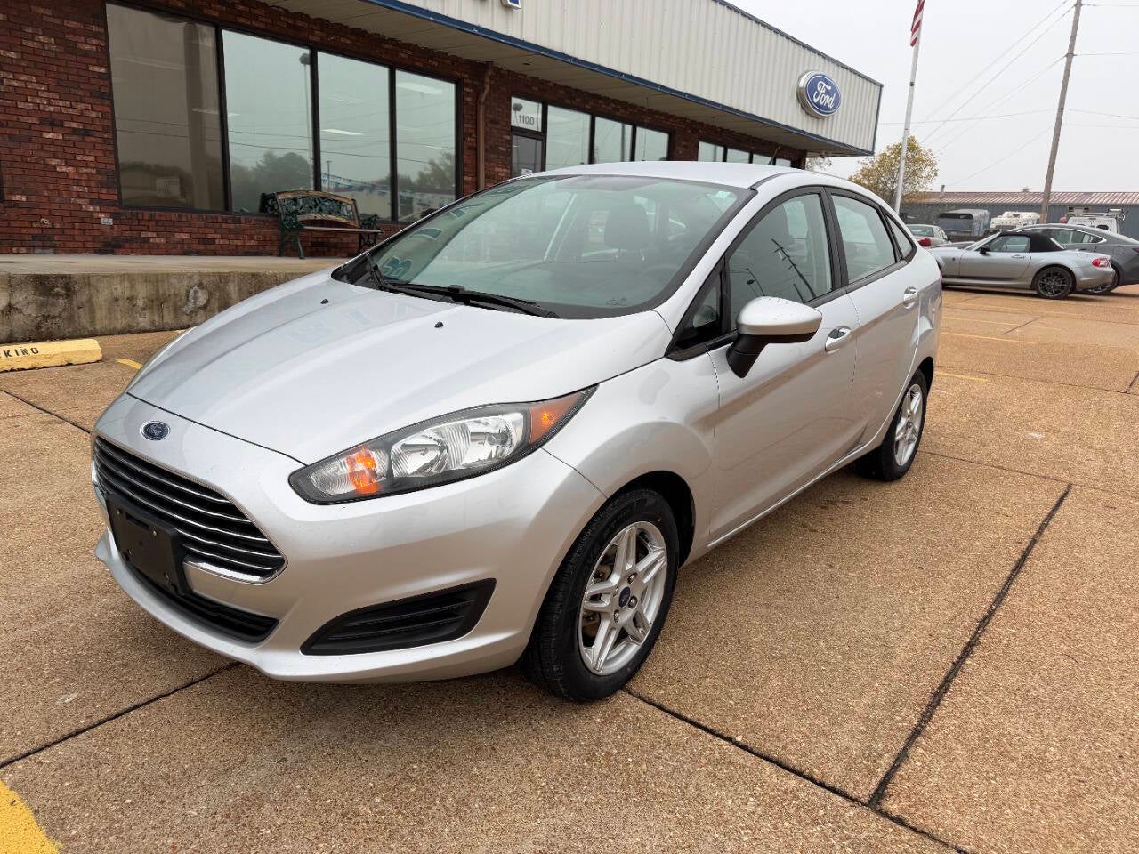2018 Ford Fiesta SE 4dr Sedan