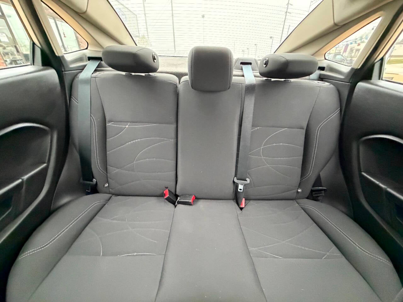 2018 Ford Fiesta SE 4dr Sedan