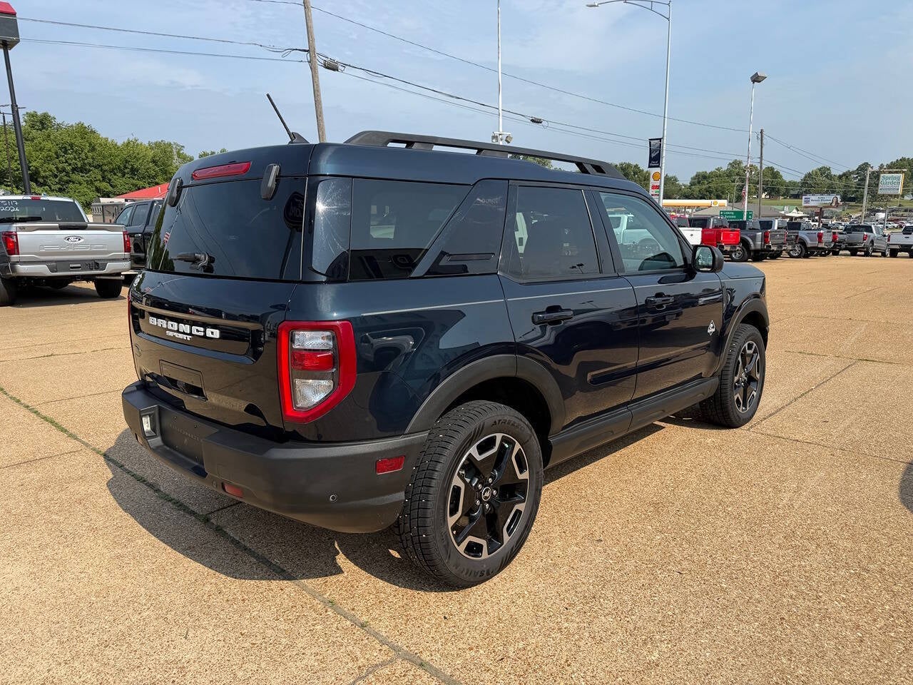2023 Ford Bronco Sport Outer Banks AWD 4dr SUV